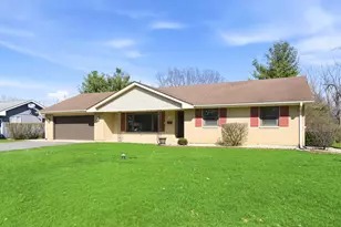 14 Knollwood Pl, Joliet, IL 60433 - Photo 2