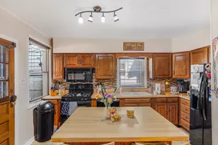 4550 N Kildare Ave, Chicago, IL 60630 - Photo 8