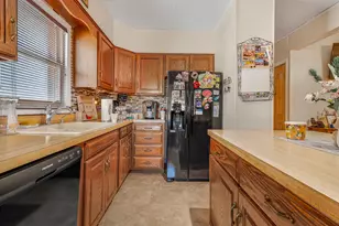 4550 N Kildare Ave, Chicago, IL 60630 - Photo 10