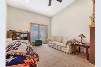 4550 N Kildare Avenue, Chicago, IL 60630 - Photo 12