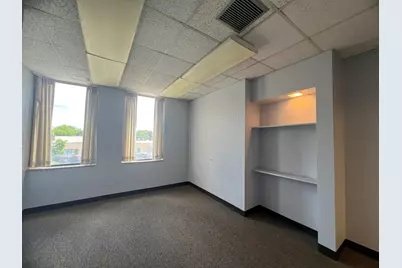 200 E Willow Avenue #104, Wheaton, IL 60187 - Photo 18