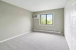156 Dunteman Dr, Glendale Heights, IL 60139 - Photo 10