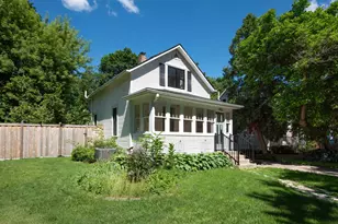 622 Illinois St, Geneva, IL 60134 - Photo 4