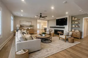 110 S Washington St, Naperville, IL 60540 - Photo 10