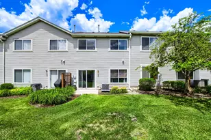 233 Nicole Dr, South Elgin, IL 60177 - Photo 18