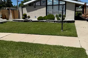 15332 Irving Ave, Dolton, IL 60419 - Photo 2