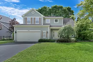 1211 Laurel Ln, Gurnee, IL 60031 - Photo 1