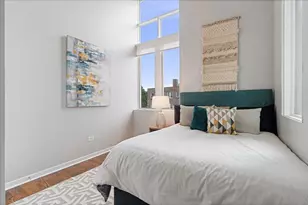2065 N Kedzie Ave, Chicago, IL 60647 - Photo 18