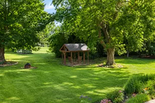 6N425 Foley Ln, Saint Charles, IL 60175 - Photo 36