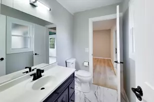 641 Lee Dr, Crystal Lake, IL 60014 - Photo 24