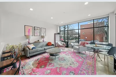 838 W Erie Street #4W, Chicago, IL 60642 - Photo 2