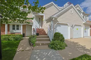 1011 Brentwood Cir, Buffalo Grove, IL 60089 - Photo 2