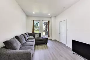 7621 S Eggleston Ave, Chicago, IL 60620 - Photo 8