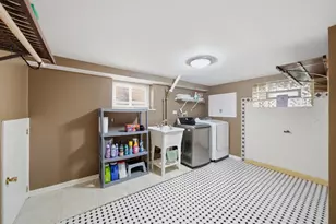 2826 N Rutherford Ave, Chicago, IL 60634 - Photo 18
