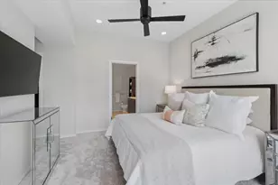 240 E Illinois St, Chicago, IL 60611 - Photo 16