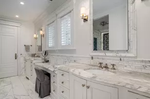 3026 N Lake Shore Dr, Chicago, IL 60657 - Photo 24