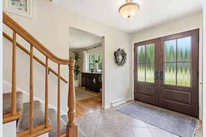 28W118 Hillview Drive, Naperville, IL 60564 - Photo 4