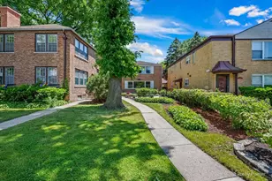 3046 Central St, Evanston, IL 60201 - Photo 4