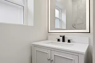 4431 N Marmora Ave, Chicago, IL 60630 - Photo 16