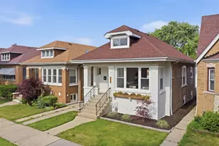4431 N Marmora Ave, Chicago, IL 60630 - Photo 2