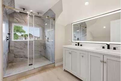 4431 N Marmora Avenue, Chicago, IL 60630 - Photo 20