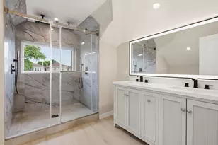 4431 N Marmora Ave, Chicago, IL 60630 - Photo 20