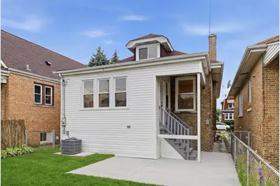 4431 N Marmora Avenue, Chicago, IL 60630 - Photo 34