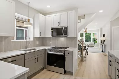 4431 N Marmora Avenue, Chicago, IL 60630 - Photo 12