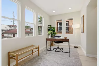 4431 N Marmora Avenue, Chicago, IL 60630 - Photo 14