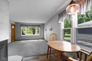 215 Brice Ave, Mundelein, IL 60060 - Photo 8