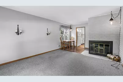215 Brice Avenue, Mundelein, IL 60060 - Photo 4