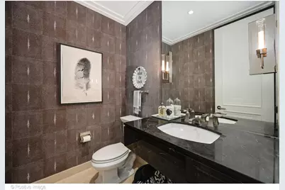 159 E Walton Place #8G, Chicago, IL 60611 - Photo 18