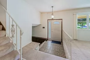 304 Dartmoor Dr, Crystal Lake, IL 60014 - Photo 2