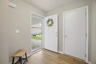 4479 Squaw Vly Dr, Loves Park, IL 61111 - Photo 6