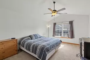 2258 Scott Ln, Aurora, IL 60502 - Photo 16