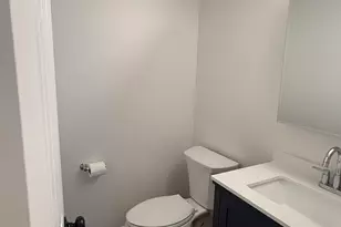 140 E Fountainview Ln, Lombard, IL 60148 - Photo 10