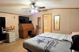 8 Berry Ln, Bourbonnais, IL 60914 - Photo 6