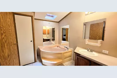 8 Berry Lane, Bourbonnais, IL 60914 - Photo 8