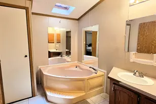 8 Berry Ln, Bourbonnais, IL 60914 - Photo 8