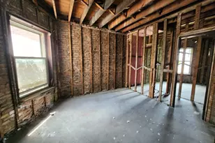 6146 S Vernon Ave, Chicago, IL 60637 - Photo 12