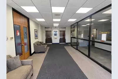 200 E Willow Avenue #202B, Wheaton, IL 60187 - Photo 4