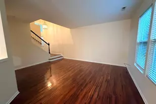 565 Conservatory Ln, Aurora, IL 60502 - Photo 6