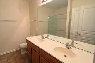 565 Conservatory Ln, Aurora, IL 60502 - Photo 10