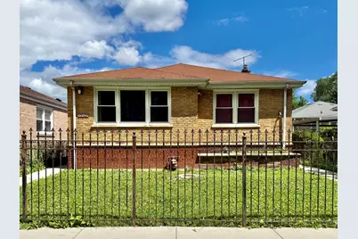 3842 W Argyle Street, Chicago, IL 60625 - Photo 1