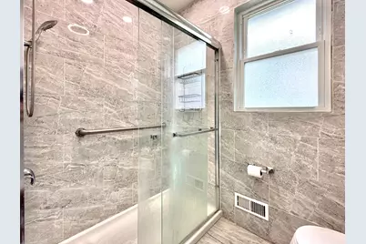 3842 W Argyle Street, Chicago, IL 60625 - Photo 24