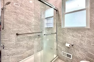 3842 W Argyle St, Chicago, IL 60625 - Photo 24