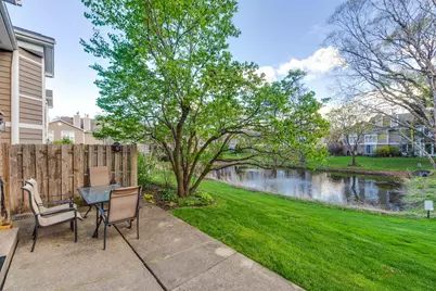 73 Woodstone Drive, Buffalo Grove, IL 60089 - Photo 32