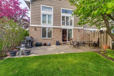 73 Woodstone Drive, Buffalo Grove, IL 60089 - Photo 36