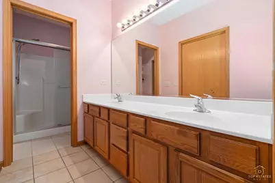1308 Dancing Bear Lane, Elgin, IL 60120 - Photo 10