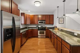 521 Chicago Ave, Evanston, IL 60202 - Photo 10